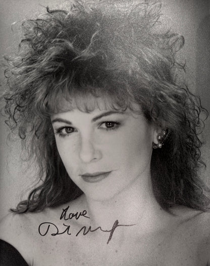 Dinah Manoff, Hand Signed Original 25cm x 20cm Film Photo With COA