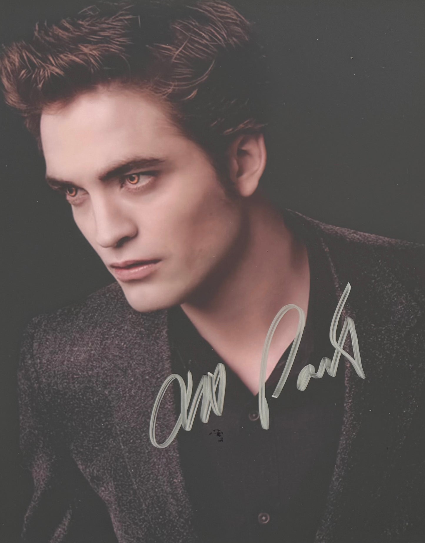 Robert Pattinson, Hand Signed Framed 25cm x 20cm Original 'Twilight' Photo & COA