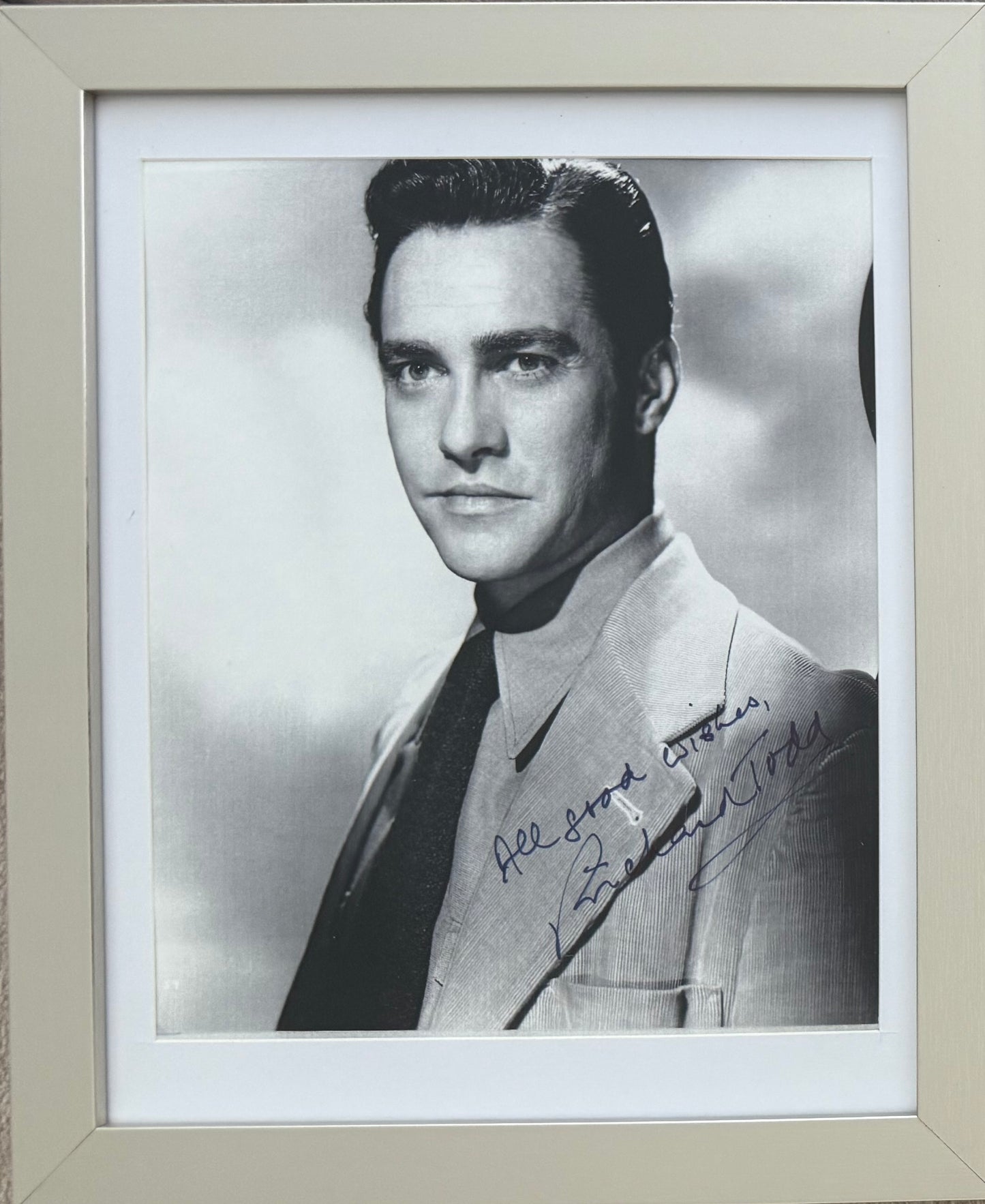 Richard Todd, Guaranteed Hand Signed 25cm x 20cm Publicity Photo & COA