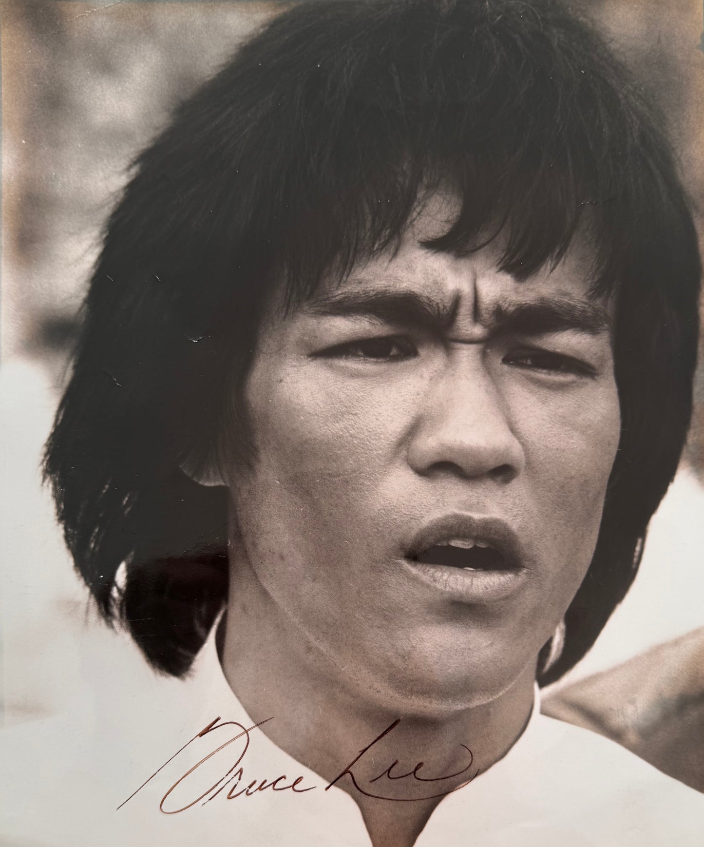 Bruce Lee, Iconic Actor, Martial Arts Legend, Hand Signed Original 25cm x 20cm Photo & COA