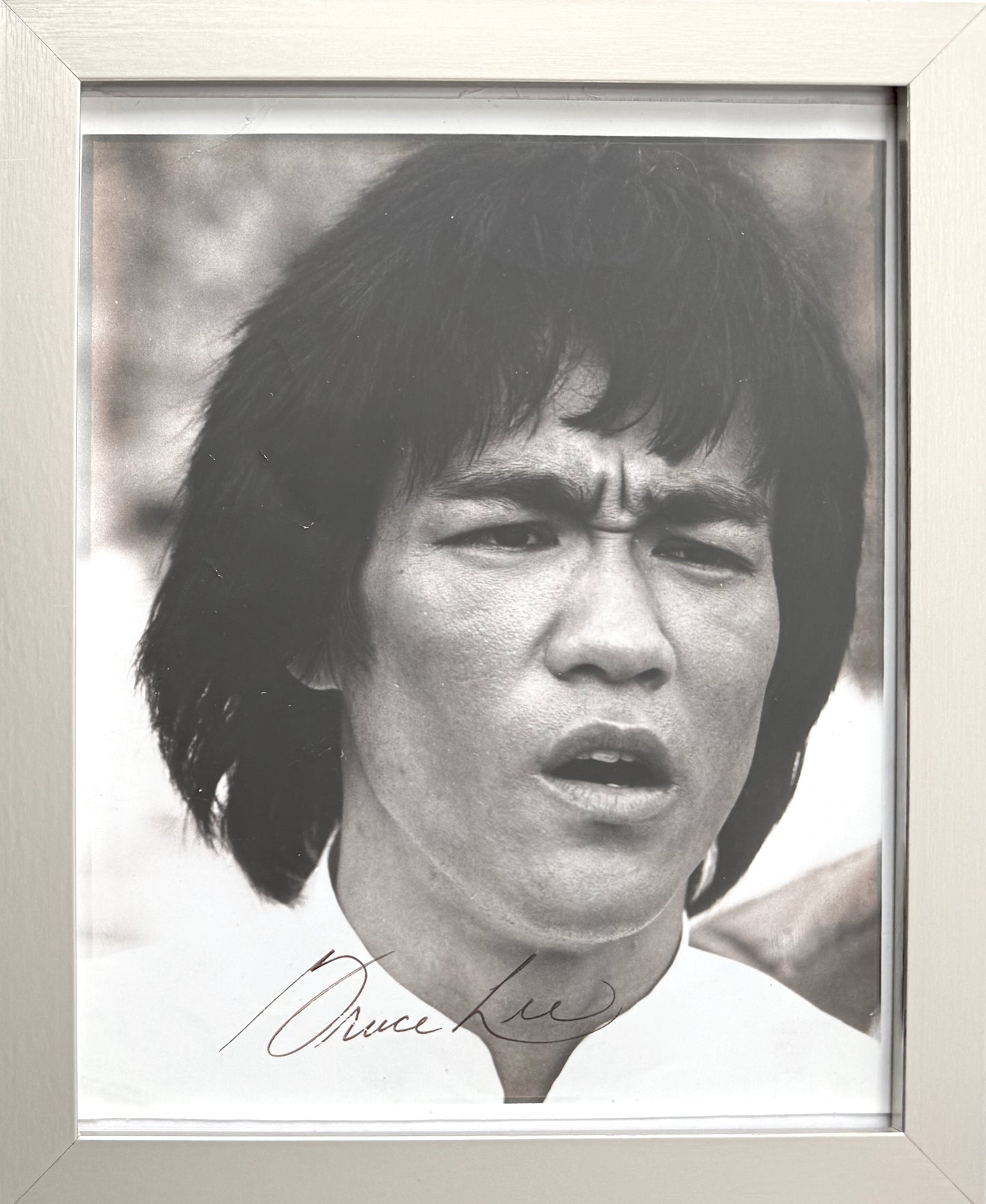 Bruce Lee, Iconic Actor, Martial Arts Legend, Hand Signed Original 25cm x 20cm Photo & COA