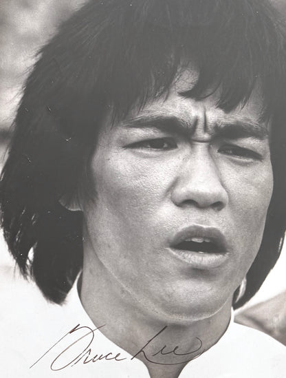 Bruce Lee, Iconic Actor, Martial Arts Legend, Hand Signed Original 25cm x 20cm Photo & COA