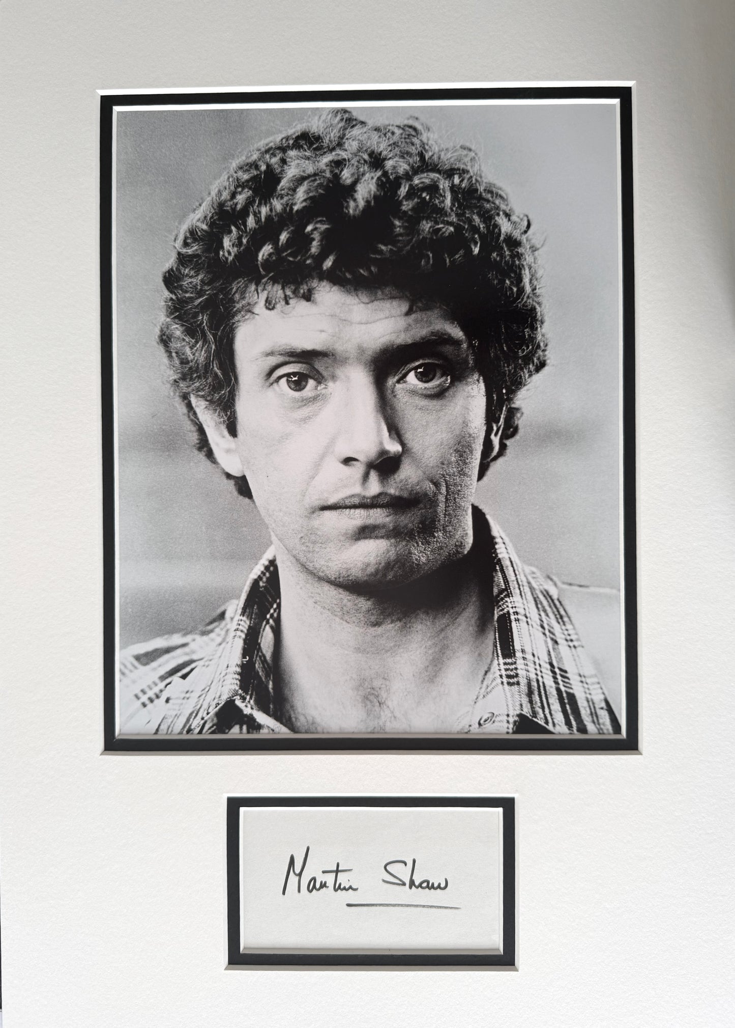 Martin Shaw, The Professionals, Hand Signed 40cm x 30cm Card Presentation & COA