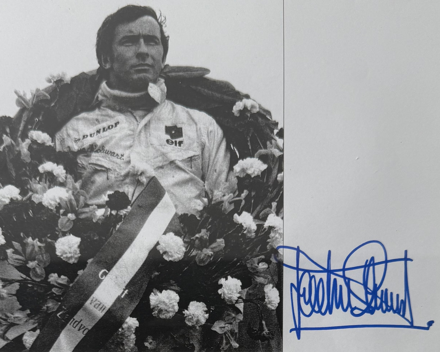 Sir Jackie Stewart, F1 World Champion, Hand Signed Framed 25x20cm Photo & COA