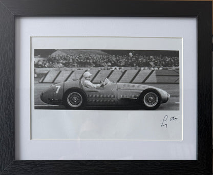 Sir Stirling Moss Hand Signed Framed 25cm x 20cm Mounted Photo & COA