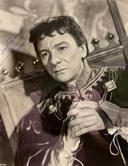 SIR JOHN GIELGUD HAND SIGNED 'RICHARD III' PUBLICITY PHOTO WITH COA