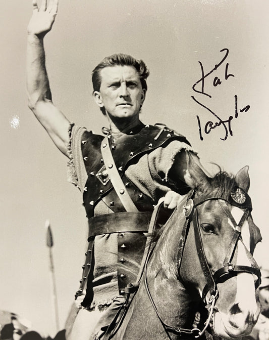 KIRK DOUGLAS HAND SIGNED 'SPARTACUS' PHOTO PRESENTATION WITH COA