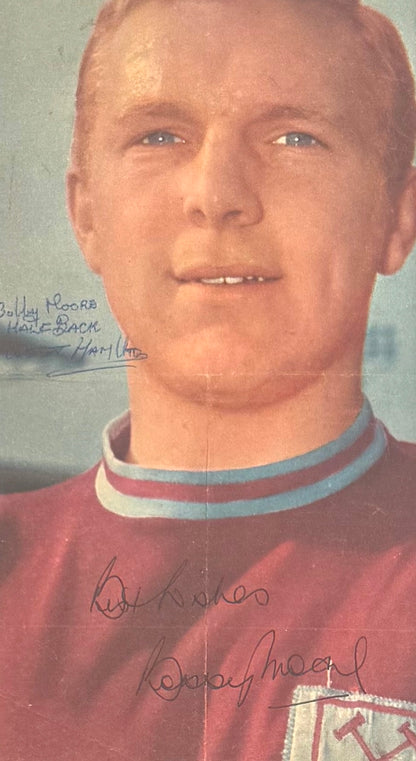 Bobby Moore, England 1966 Legend, Guaranteed Hand Signed Magazine Photo & AFTAL COA