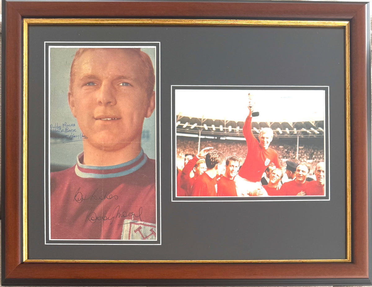 Bobby Moore, England 1966 Legend, Guaranteed Hand Signed Magazine Photo & AFTAL COA