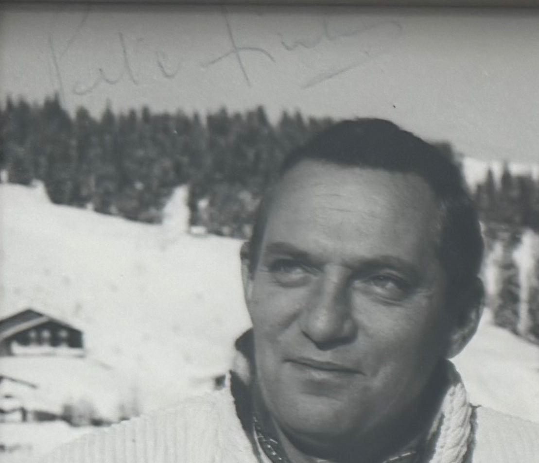 Peter Finch, Hand Signed Original Framed Publicity Photo With COA