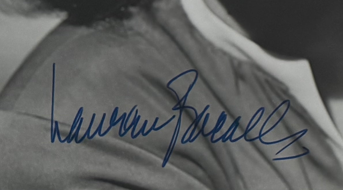 Lauren Bacall Guaranteed Hand Signed Card Photo Presentation & COA
