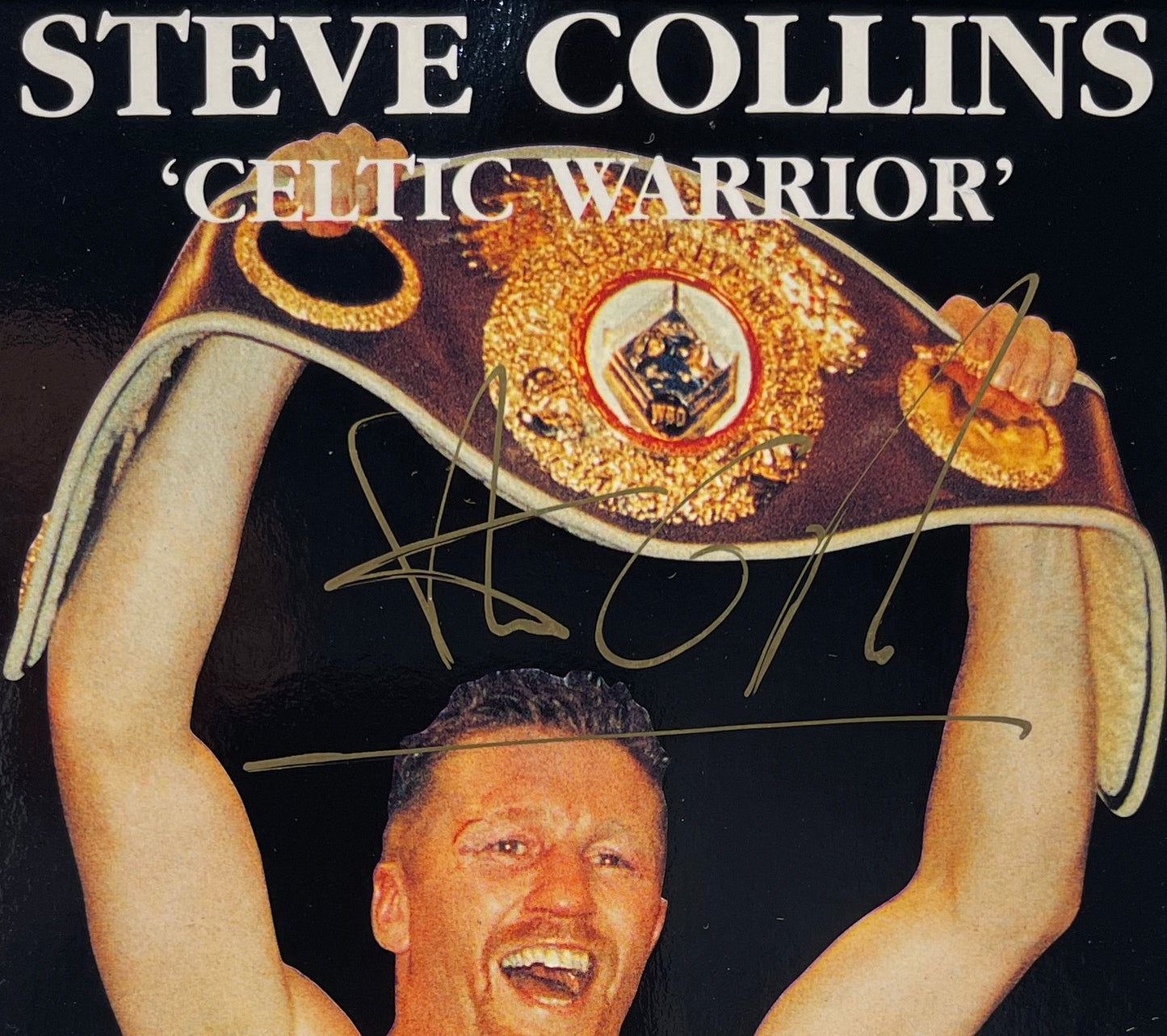 STEVE COLLINS - FORMER UNDISPUTED WORLD BOXING CHAMPION HAND SIGNED PHOTO WITH COA