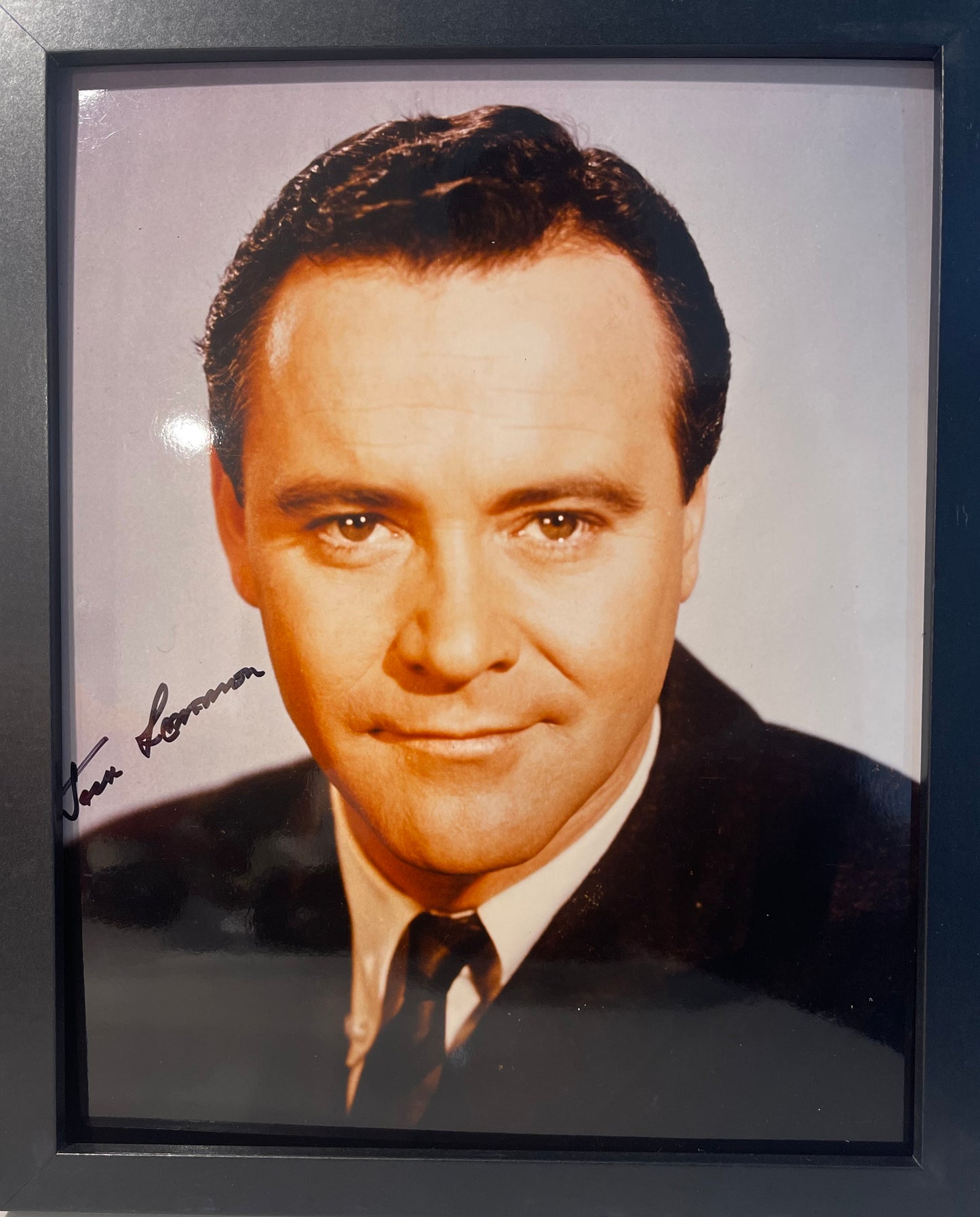 JACK LEMMON HAND SIGNED PUBLICITY PHOTO (10' INCH X 8' INCH) FRAMED WITH COA