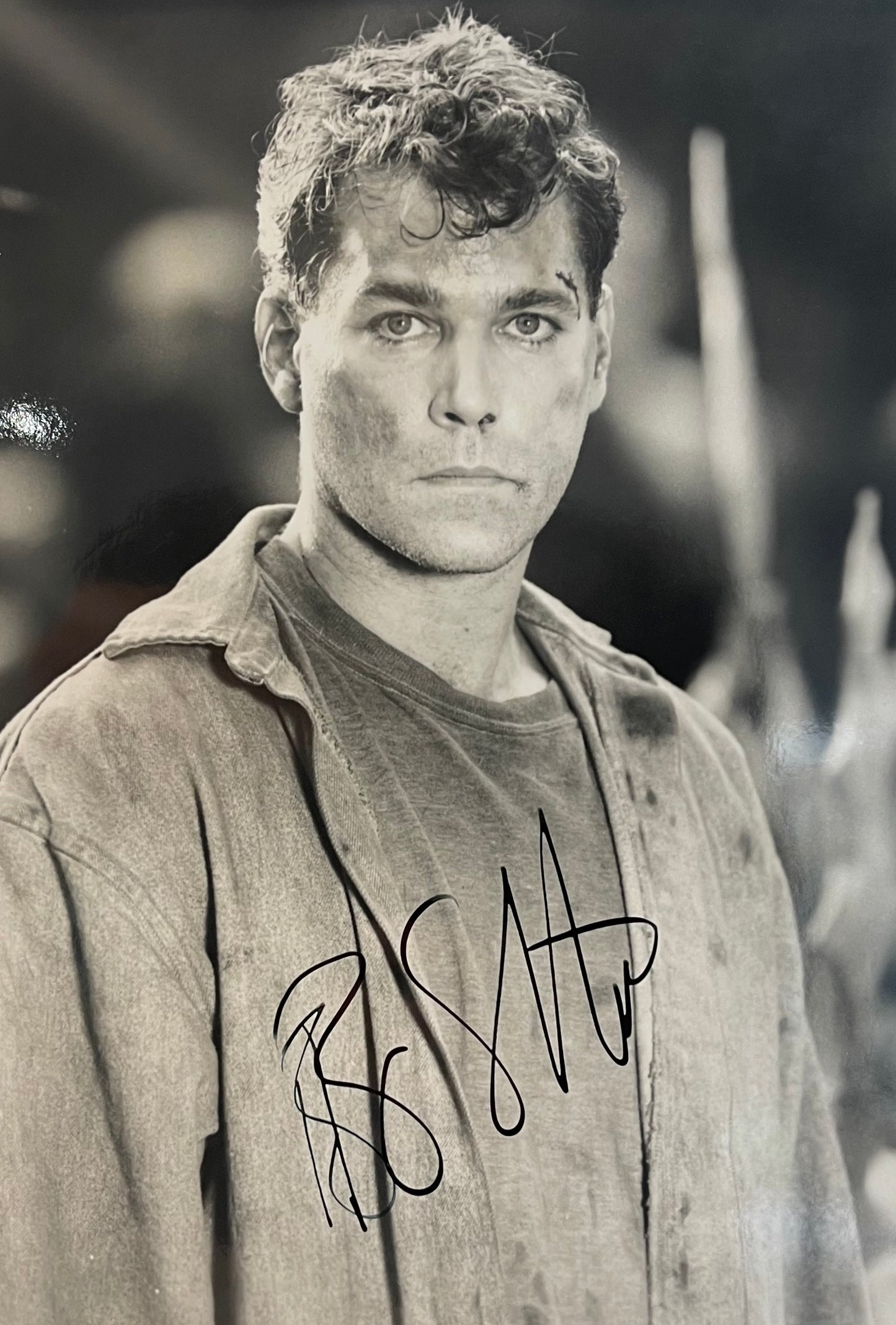 RAY LIOTTA FAMOUS ACTOR HAND SIGNED FILM PHOTO WITH COA