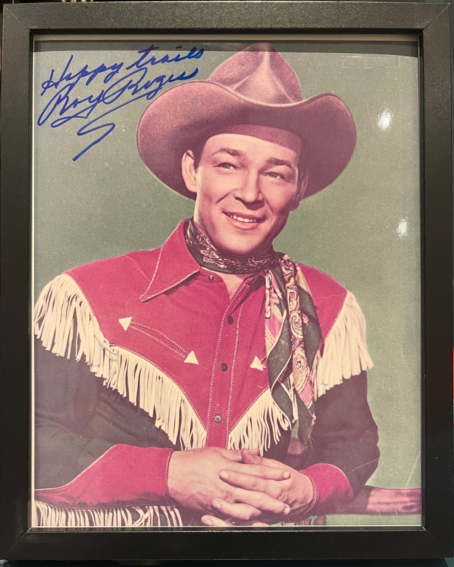 ROY ROGERS HAND SIGNED PUBLICITY PHOTO (10' INCH X 8' INCH) FRAMED WITH COA