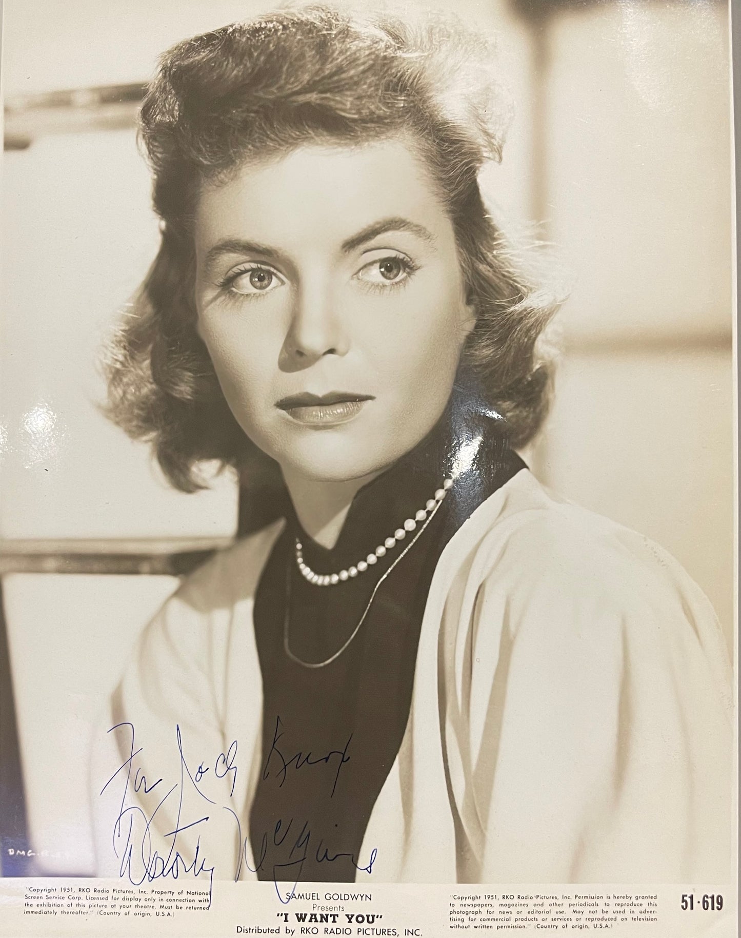 DOROTHY MCGUIRE HAND SIGNED FRAMED PHOTO WITH COA