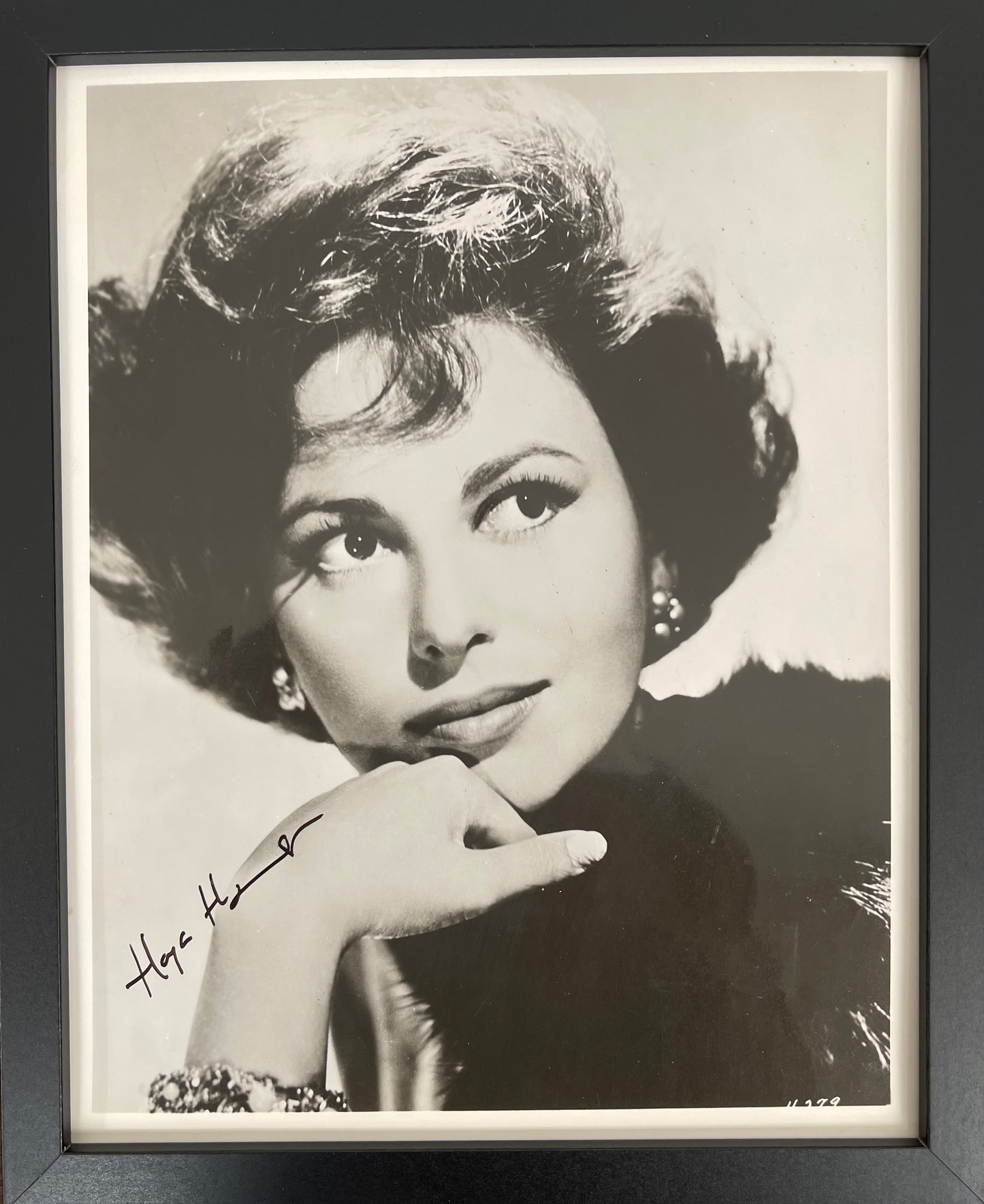 HAYA HARAREET HAND SIGNED FRAMED PUBLICITY PHOTO WITH COA