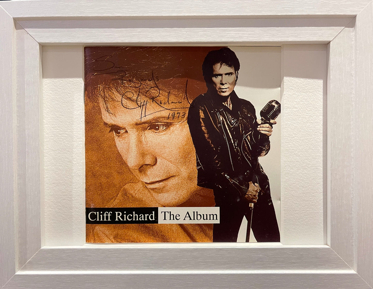 CLIFF RICHARD HAND SIGNED CD ALBUM WITH AFTAL COA