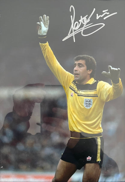 PETER SHILTON HAND SIGNED ENGLAND PHOTO WITH COA