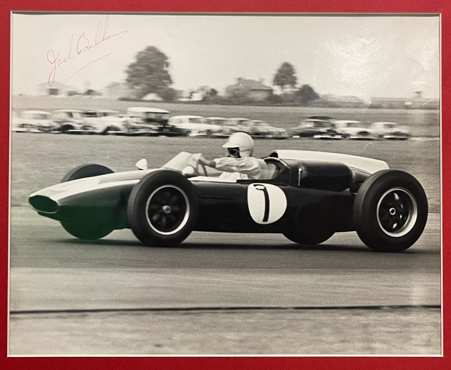 SIR JACK BRABHAM FORMULA 1 WORLD CHAMPION HAND SIGNED ORIGINAL PHOTO WITH COA