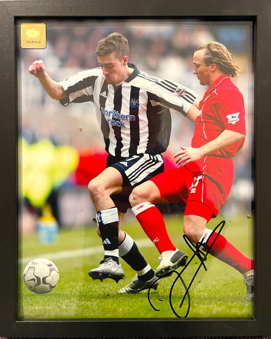 DARREN AMBROSE NEWCASTLE UNITED HAND SIGNED PHOTO WITH COA