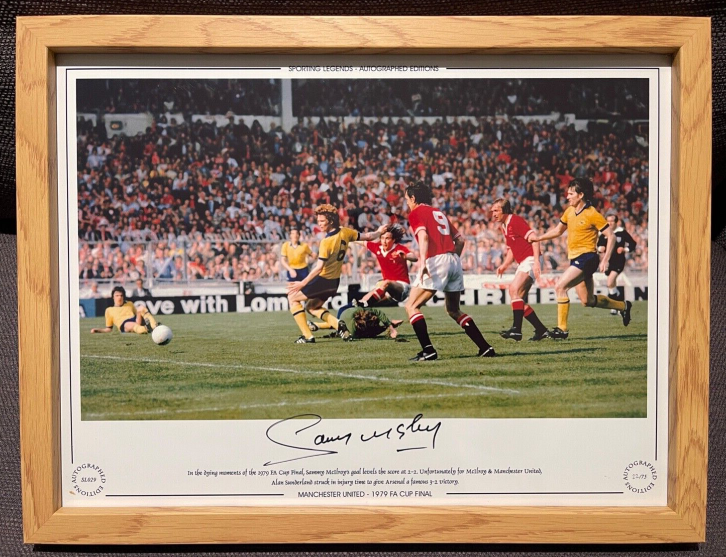 SAMMY MCILROY MANCHESTER UNITED LEGEND HAND SIGNED PHOTO WITH COA