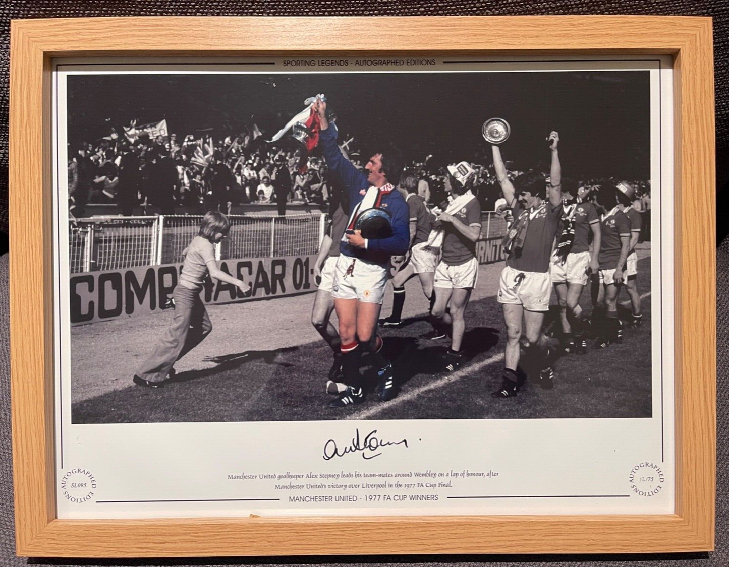 ALEX STEPNEY MANCHESTER UNITED LEGEND HAND SIGNED LTD EDITION PHOTO WITH COA