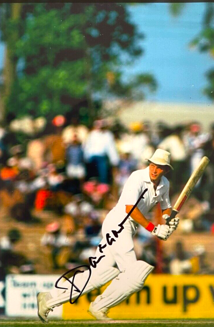 DAVID GOWER FORMER ENGLAND CRICKET CAPTAIN HAND SIGNED PHOTO WITH AFTAL COA