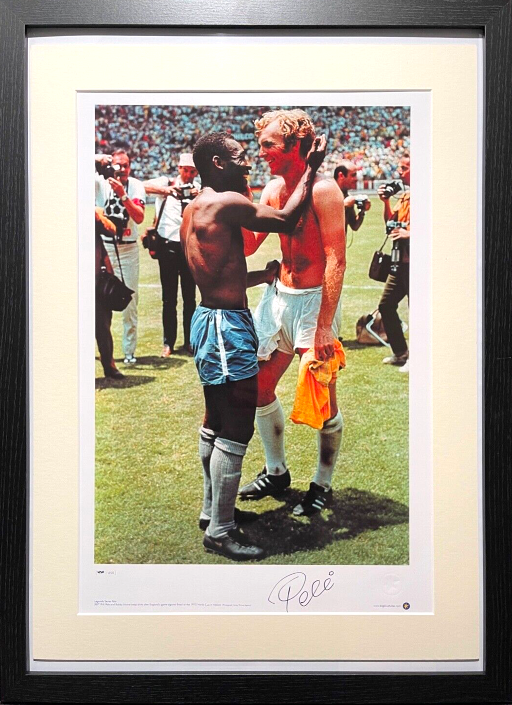 PELE HAND SIGNED FRAMED (50CM X 70CM) LTD EDITION PHOTO WITH COA