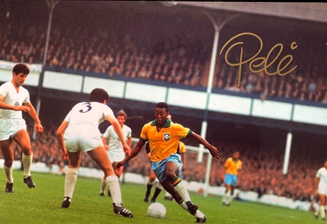 PELE HAND SIGNED FRAMED 13' INCH X 9' INCH PHOTO WITH COA