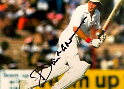 DAVID GOWER FORMER ENGLAND CRICKET CAPTAIN HAND SIGNED PHOTO WITH AFTAL COA