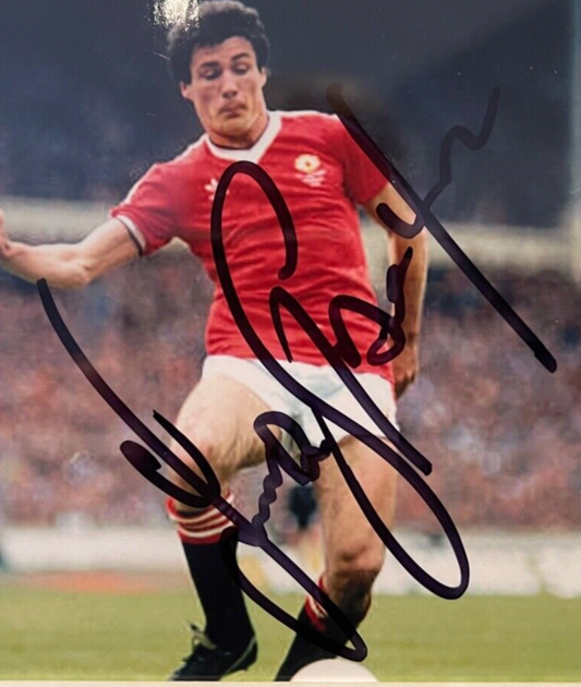 FRANK STAPLETON MANCHESTER UNITED HAND SIGNED FRAMED PHOTO WITH COA