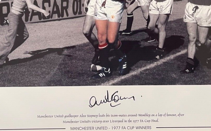 ALEX STEPNEY MANCHESTER UNITED LEGEND HAND SIGNED LTD EDITION PHOTO WITH COA