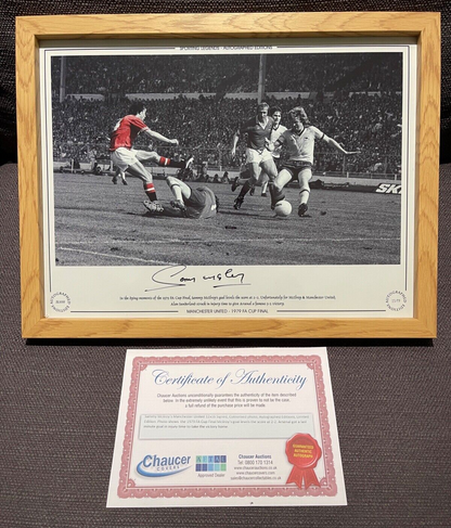 SAMMY MCILROY MANCHESTER UNITED LEGEND HAND SIGNED PHOTO WITH COA