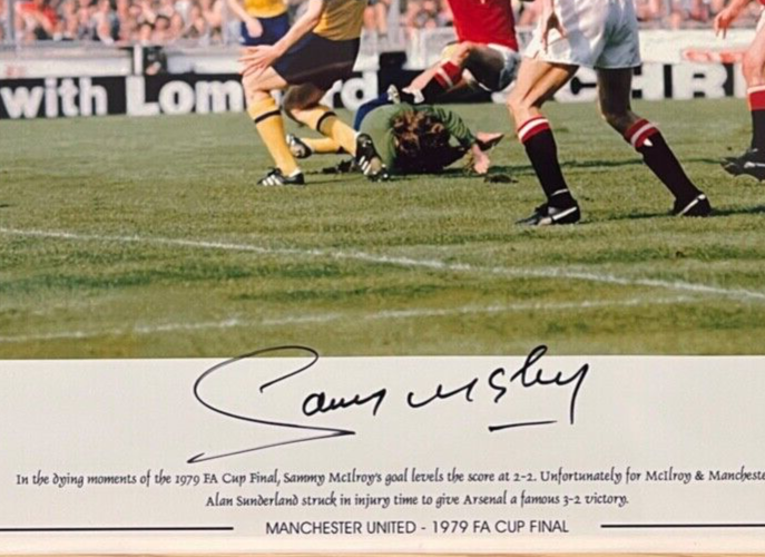 SAMMY MCILROY MANCHESTER UNITED LEGEND HAND SIGNED PHOTO WITH COA